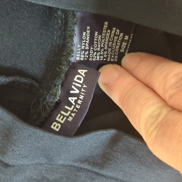 Bella Vida Maternity Dark Wash Maternity SkinnyJeans Medium - Picture 2 of 7